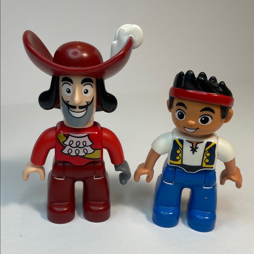 Lego Duplo Jake and Hook